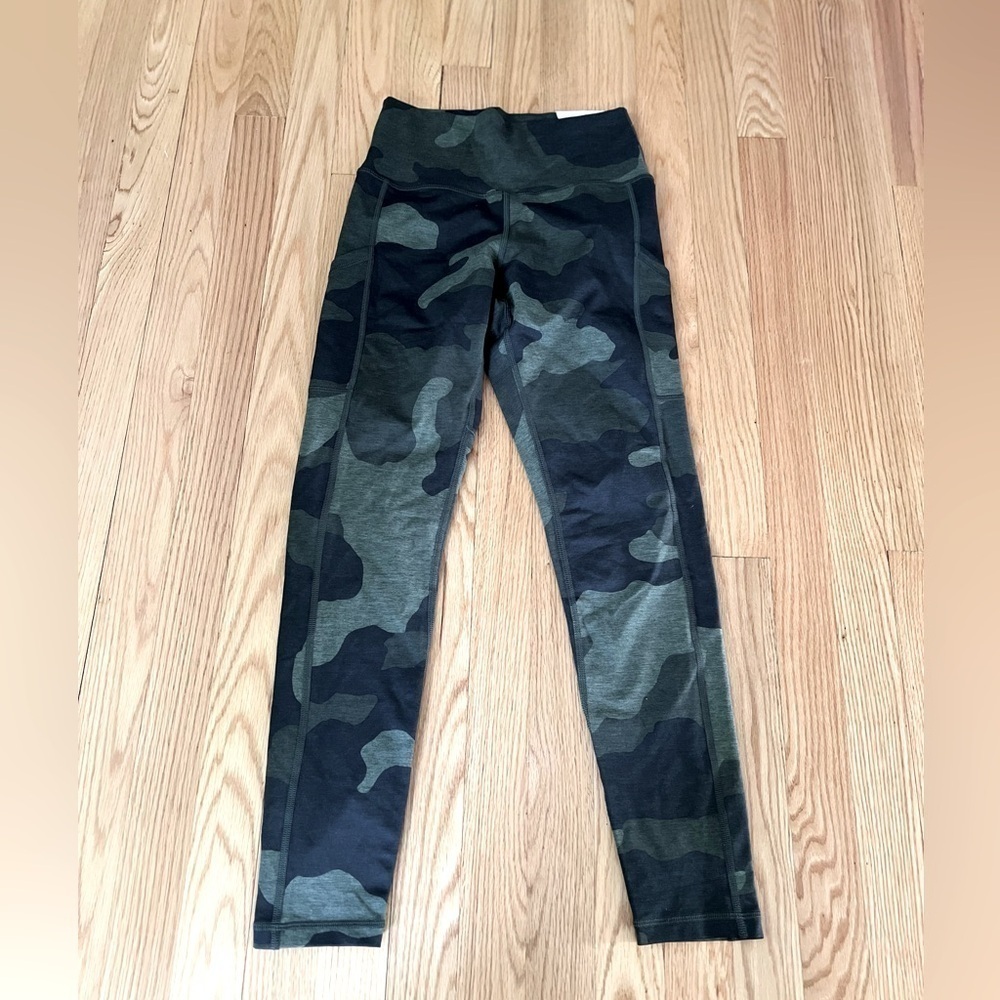 Aerie offline The Hugger ‎ hi rise leggings
